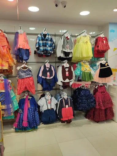 Babyhug Store - Nelson Manickam Road